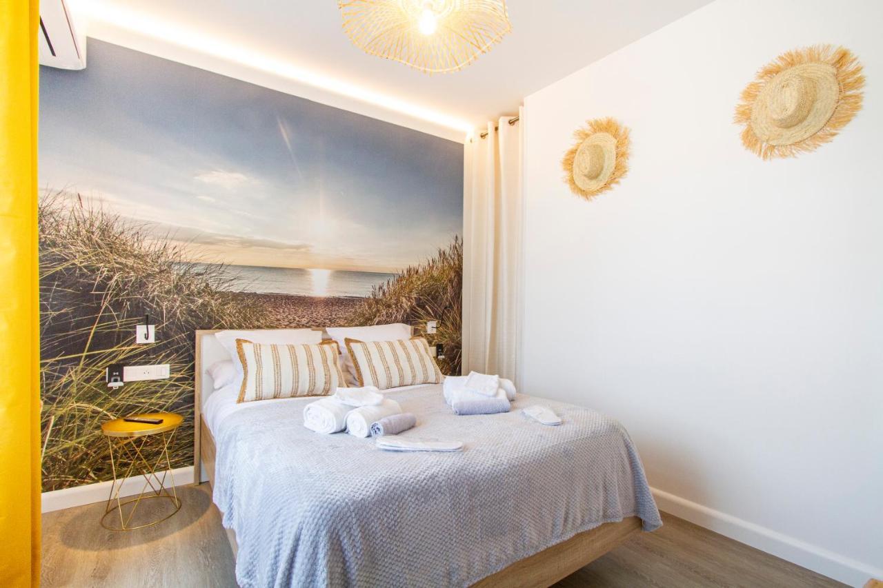 Soleil D'Ete - Netflix & Wifi - Balcon - Climatisation - Parking Gratuit - Check-In 24H24 - Emplacement Velos - Goodmarning ชาลงส์-อ็อง-ชองปาญ ภายนอก รูปภาพ